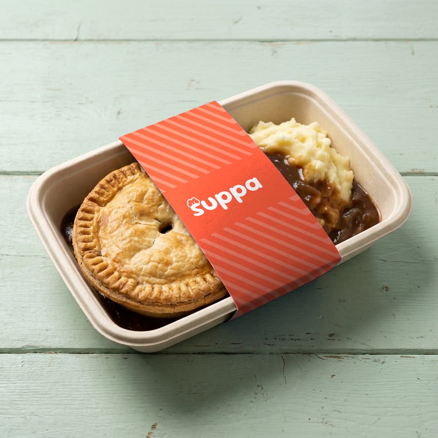 Beef and ale pie packed in a Suppa tray with a orange striped sleeve